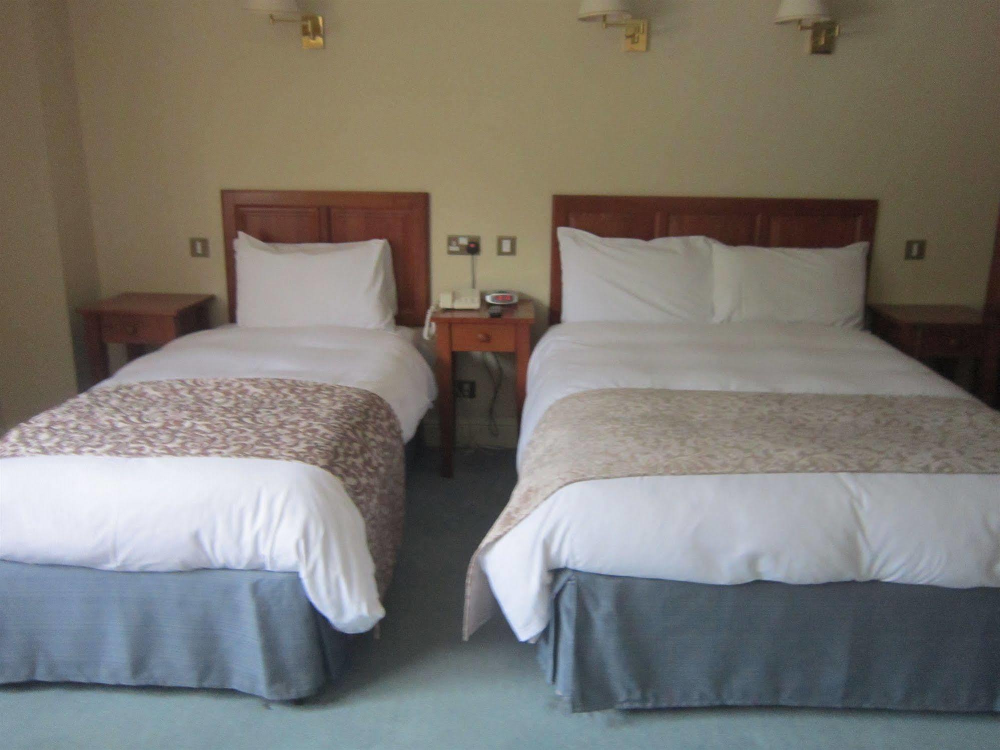Blarney Castle Hotel エクステリア 写真