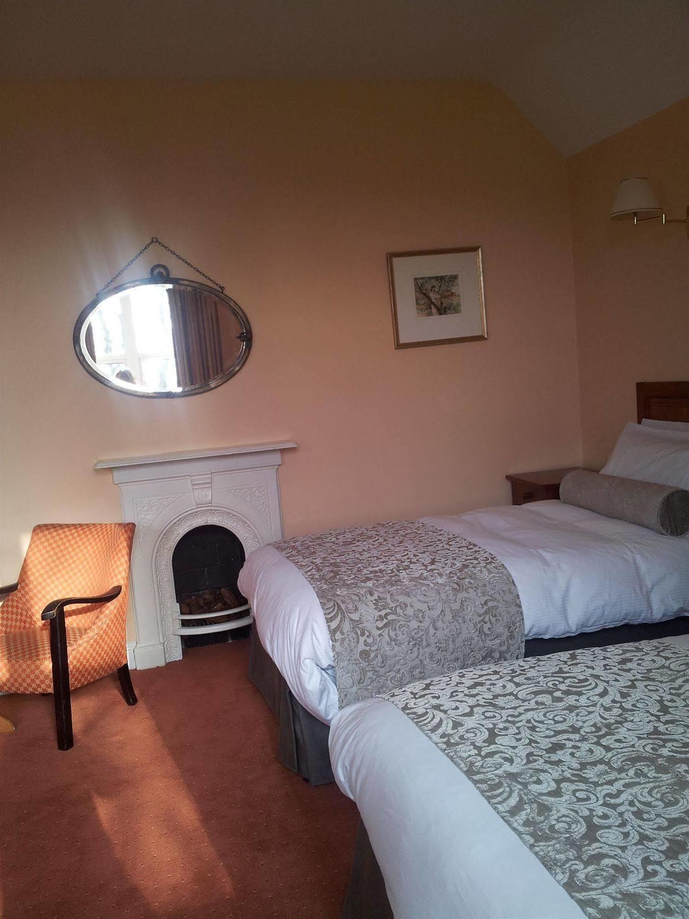 Blarney Castle Hotel エクステリア 写真